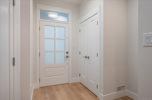 4552 Suncrest Rd, Nanaimo, BC 