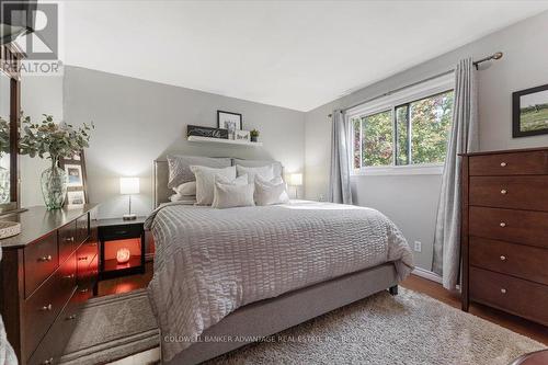 139 Bradley Street, St. Catharines (Burleigh Hill), ON - Indoor Photo Showing Bedroom