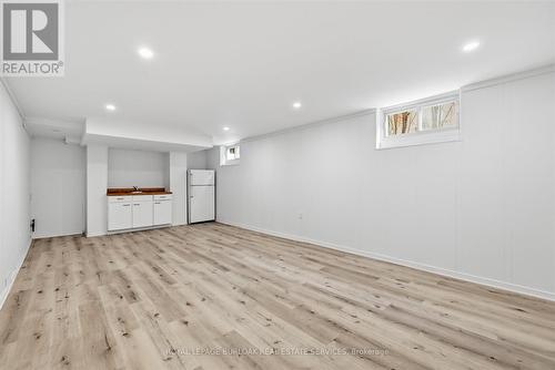 2237 Joyce Street, Burlington, ON - Indoor