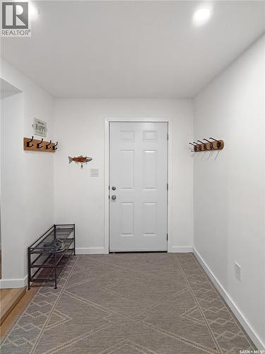17 White Poplar Crescent, Candle Lake, SK - Indoor Photo Showing Other Room