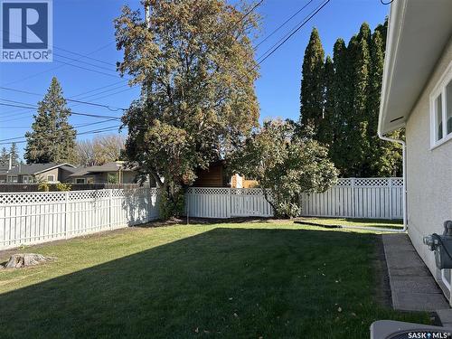 17 Mitchell Street, Saskatoon, SK - Outdoor