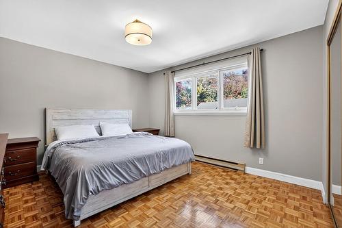 Primary bedroom - 1596 Av. Phillips, Mascouche, QC - Indoor Photo Showing Bedroom