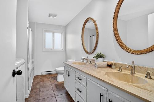 Bathroom - 1596 Av. Phillips, Mascouche, QC - Indoor Photo Showing Bathroom