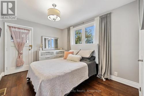 20 Highview Place, Guelph (Exhibition Park), ON - Indoor Photo Showing Bedroom