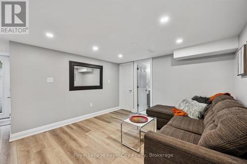 20 Highview Place, Guelph (Exhibition Park), ON - Indoor Photo Showing Other Room