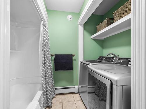 2 Commonwealth Avenue, Charlottetown, PE 