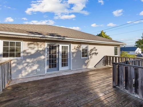 2 Commonwealth Avenue, Charlottetown, PE 
