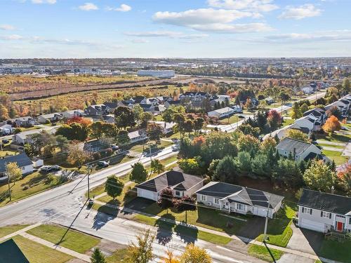 2 Commonwealth Avenue, Charlottetown, PE 