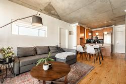 674-855 Rue Irène  Montréal (Le Sud-Ouest), QC H4C 2P2