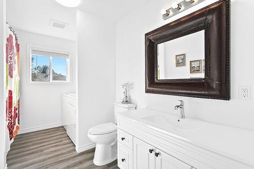 Salle de bains - 34 Rue Centre, Shawville, QC - Indoor Photo Showing Bathroom