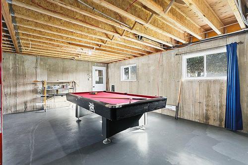 Salle de jeux - 34 Rue Centre, Shawville, QC - Indoor Photo Showing Other Room