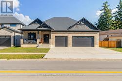 92 QUEEN STREET  North Middlesex (Ailsa Craig), ON N0M 1A0