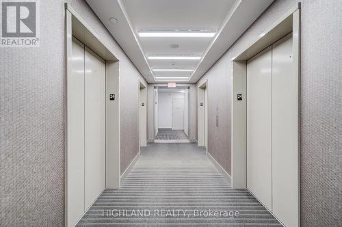 2410 - 510 Curran Place, Mississauga, ON -  Photo Showing Other Room