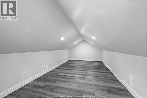 348 Caroline, Windsor, ON - Indoor Photo Showing Other Room