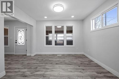 348 Caroline, Windsor, ON - Indoor Photo Showing Other Room