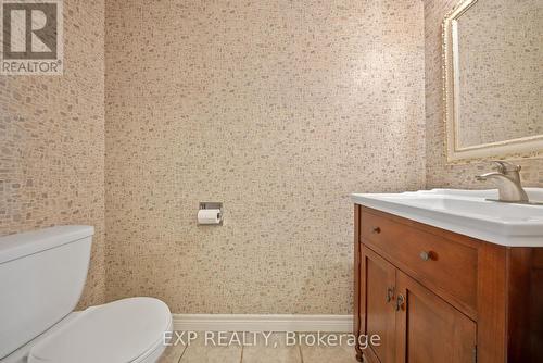 54 Pathfinder Crescent, Kitchener, ON - Indoor Photo Showing Bathroom