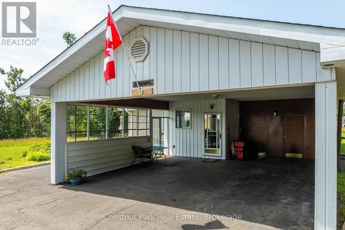 8 Dandelion Lane, Bracebridge (Monck (Bracebridge)), ON - Outdoor With Exterior