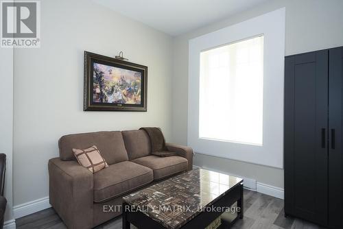 1429 Meadow Drive, Ottawa, ON 