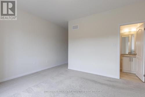 35 - 8317 Mulberry Drive, Niagara Falls (Brown), ON - Indoor Photo Showing Other Room