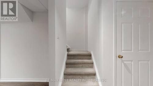 7147 Harding Crescent, Mississauga, ON - Indoor Photo Showing Other Room