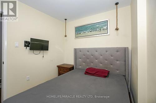 46 Reigate Avenue, Brampton, ON - Indoor