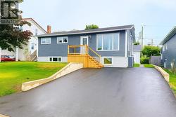 13 Corrigan Street  Gander, NL A1V 2G5