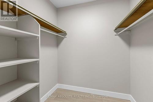 73B - 750 St Andre Drive, Ottawa, ON - Indoor With Storage