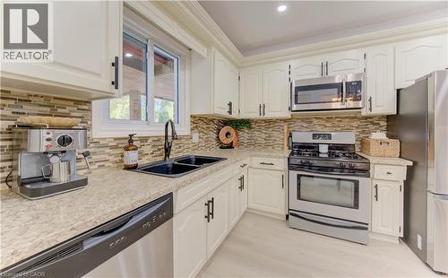 36 Blackfriars Place, Kitchener, ON - Indoor Photo Showing Kitchen With Double Sink