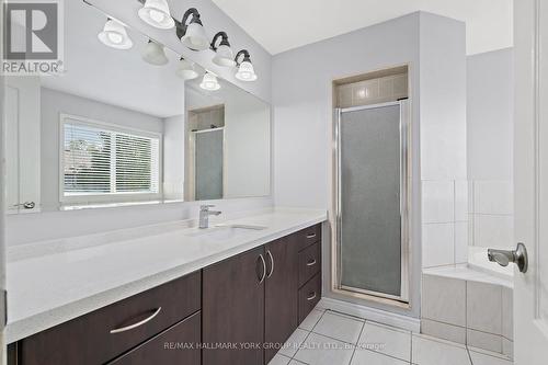 5562 Broadpath Gate, Mississauga, ON - Indoor Photo Showing Bathroom