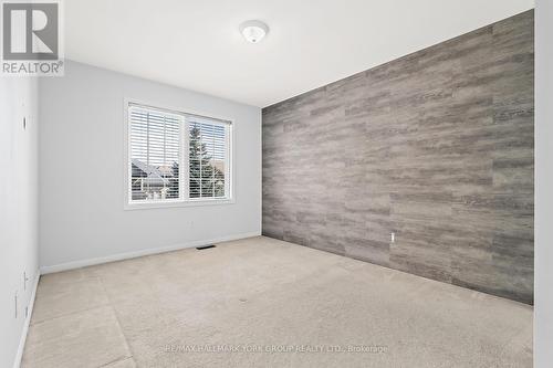 5562 Broadpath Gate, Mississauga, ON - Indoor Photo Showing Other Room