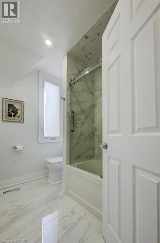 160 Homewood Avenue, Kitchener, ON - Indoor Photo Showing Bathroom