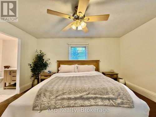 217 Thomas Street, Brockton, ON - Indoor Photo Showing Bedroom