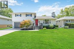 895 KEMSLEY DRIVE  Sarnia, ON N7V 2M6