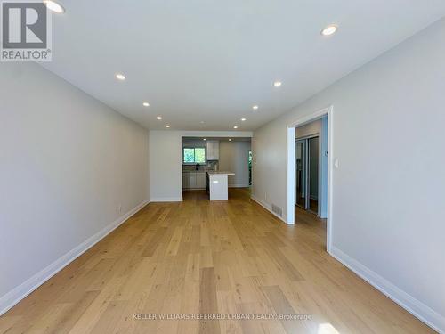 Main - 906 Marinet Crescent, Pickering, ON - Indoor Photo Showing Other Room