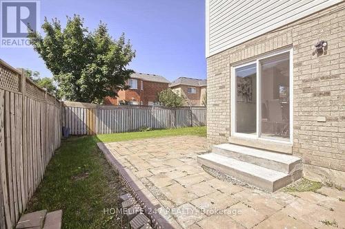 32 Poplar Plains Road, Brampton, ON - Outdoor