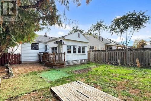 43 Normanhurst Avenue, Hamilton, ON - Outdoor With Deck Patio Veranda