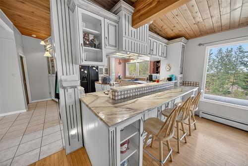 4620 38Th Avenue, Cranbrook, BC - Indoor