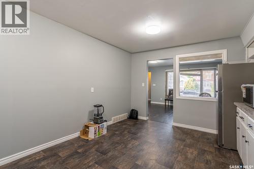 1321 Victoria Avenue, Regina, SK - Indoor Photo Showing Other Room