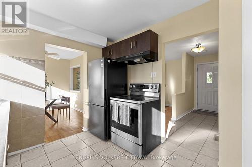 838 Borthwick Avenue, Ottawa, ON - Indoor Photo Showing Kitchen