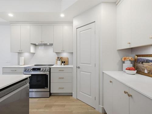 18 Trekker Drive, Bedford, NS 