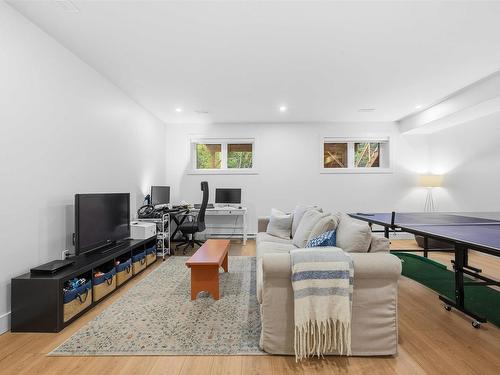 18 Trekker Drive, Bedford, NS 