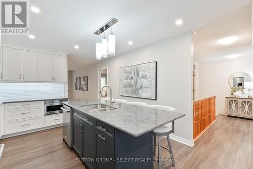37 - 1443 Commissioners Road W, London South (South B), ON - Indoor Photo Showing Kitchen With Double Sink