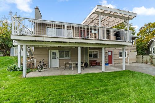 209 Bestwick E Court  Kamloops, BC V2C 1R9