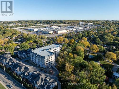 410 - 2 Arbourvale Common, St. Catharines (Glendale/Glenridge), ON - Outdoor With View