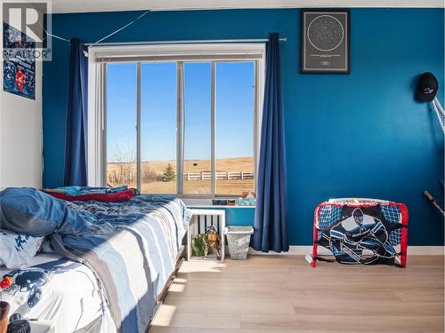 6879 217 Road, Dawson Creek, BC - Indoor Photo Showing Bedroom