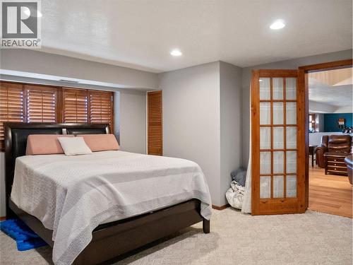 6879 217 Road, Dawson Creek, BC - Indoor Photo Showing Bedroom