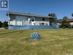 603 2nd STREET NE  Preeceville, SK S0A 3B0