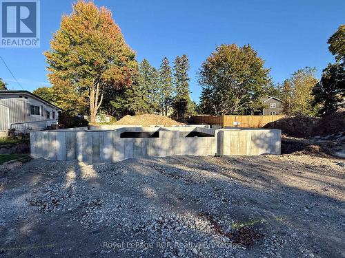 Unit A - 88 Griffith Street, Brockton, ON - Outdoor