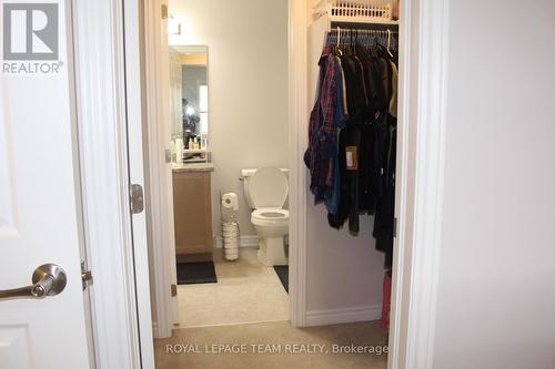 135 Walleye Private, Ottawa, ON - Indoor Photo Showing Bathroom