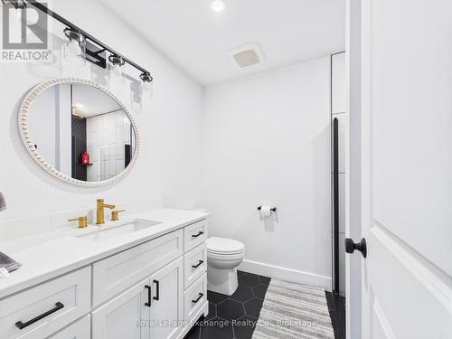 127 Hemlock Street, Huron-Kinloss, ON - Indoor Photo Showing Bathroom